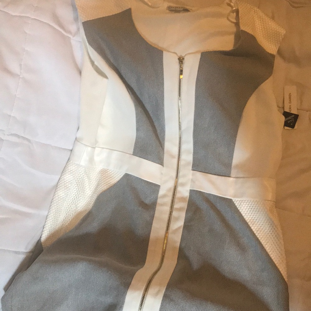 Sip front dress